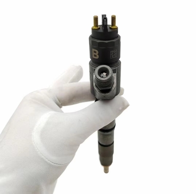 Excavator Fuel Injector 0445120066 for Deutz Tcd2013 Diesel Engine Common Rail 1KG