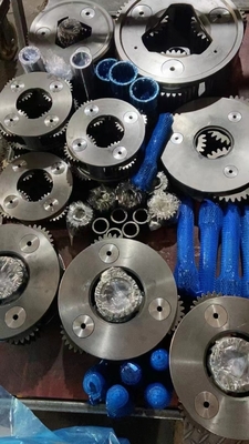 Metal Running Motor Reduction Gear Sun Gear Shaft Pins For Hyundai R260LC-9S Excavator Parts